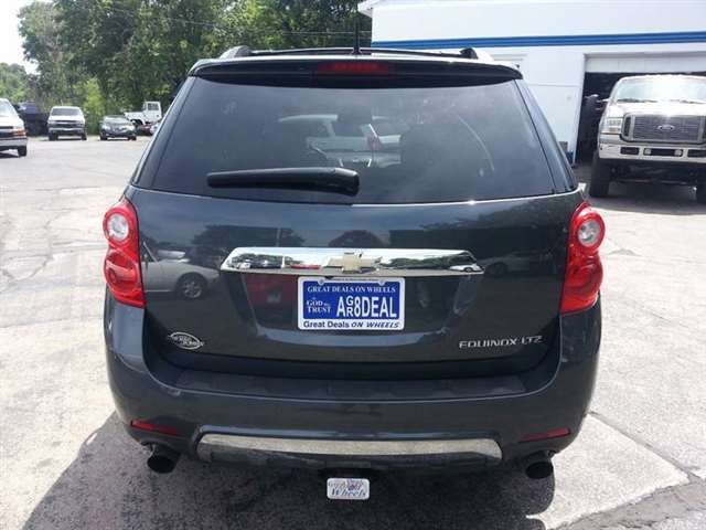 2010 Chevrolet Equinox LTZ 4dr SUV